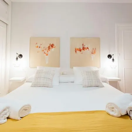 Apartment O&l Aire - Spacious And Bright In The Heart Of