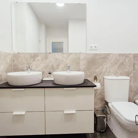 O&l Aire - Spacious And Bright In The Heart Of